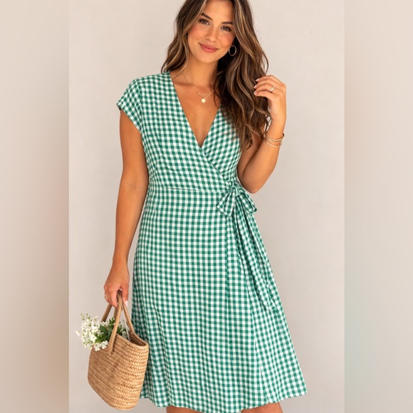 Banana Republic Dresses & Skirts - Banana Republic Cotton Linen Gingham Wrap Dress Green White Cottagecore Brunch